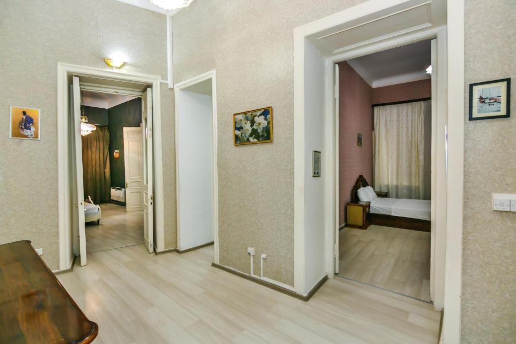 Апартаменты Luxary Apartment On Nizami 80 Баку