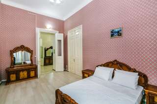 Апартаменты Luxary Apartment On Nizami 80 Баку Апартаменты с балконом-16