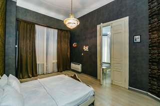 Апартаменты Luxary Apartment On Nizami 80 Баку Апартаменты с балконом-9